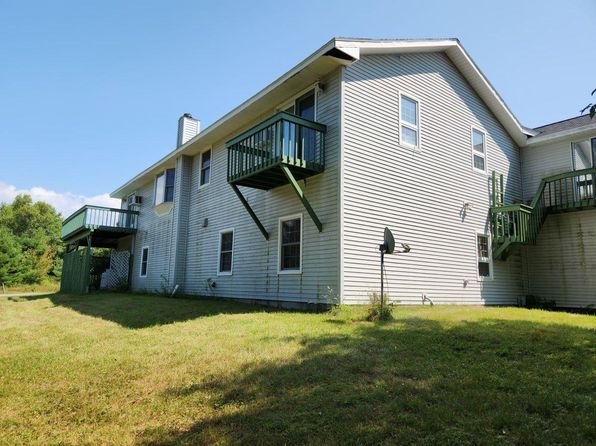 56 Hill Road, Dummer, NH 03588