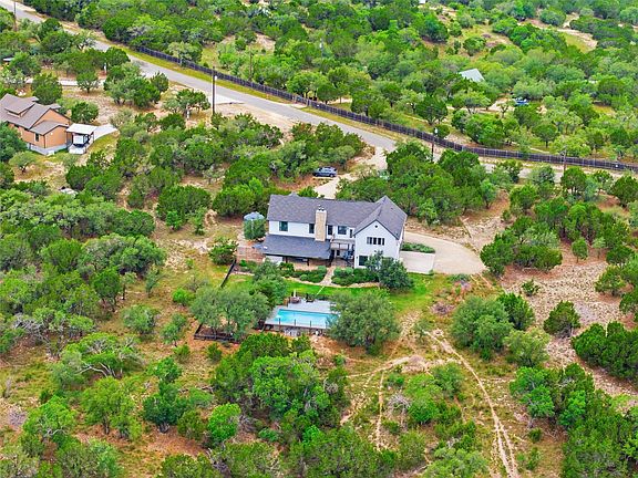 2nd image of 330 Gant Rd
