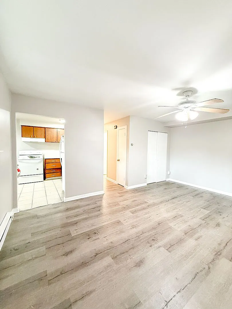 225 W. Chester Pike — Photo 2