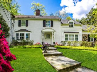 12 The Glenada #12, Roslyn, NY 11576