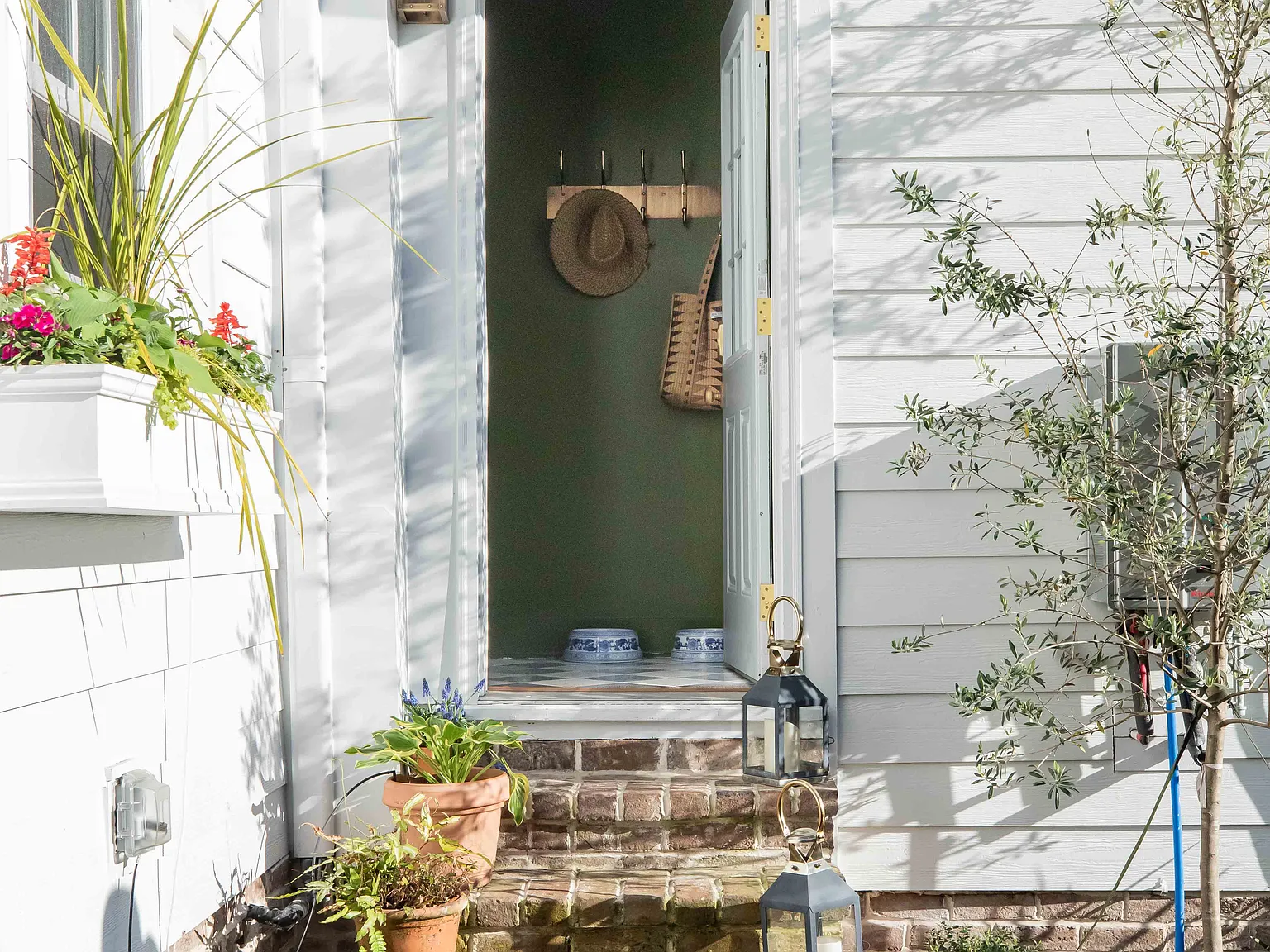 Line St, Charleston — Photo 3