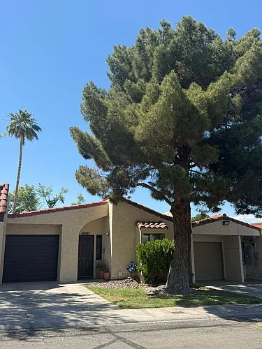 5533 Wheatfield Dr Photo 1