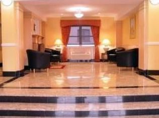 70 S Munn Ave, East Orange, NJ 07018