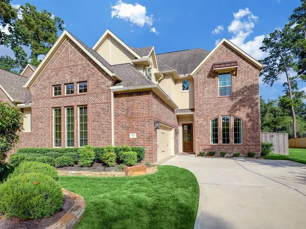 215 Twilight Toast Dr, Conroe, TX 77304