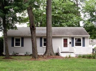 643 Daniel Dr, Newport News, VA 23601