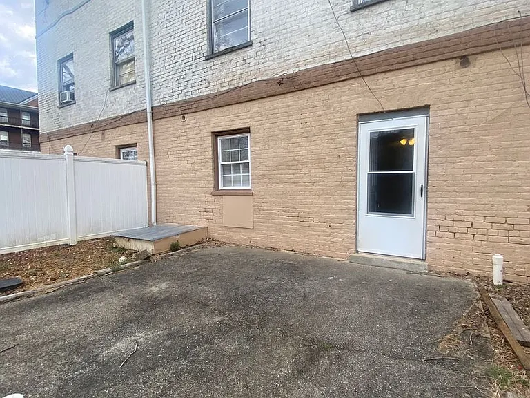 177 College Dr — Photo 10