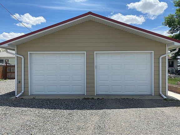 3rd image of 316 4th Ave N