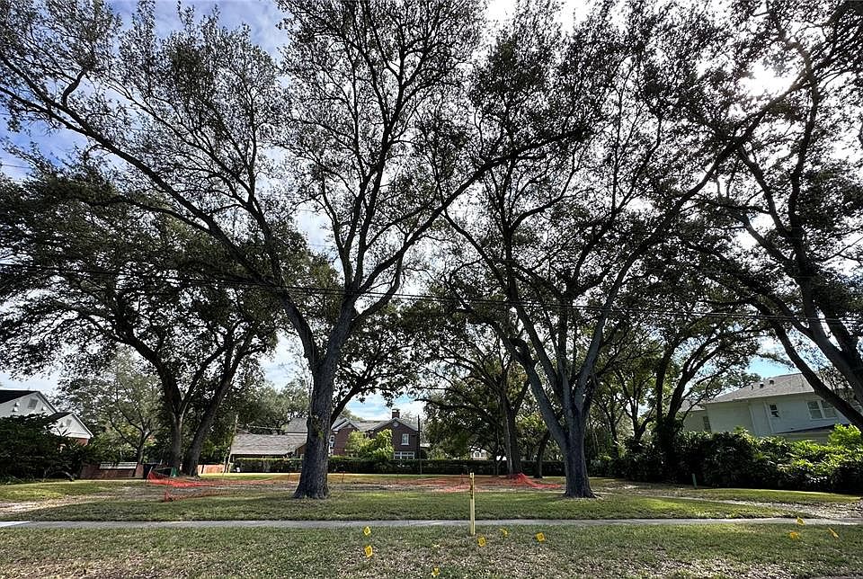 1st image of 916 S HIMES AVENUE LOT 11