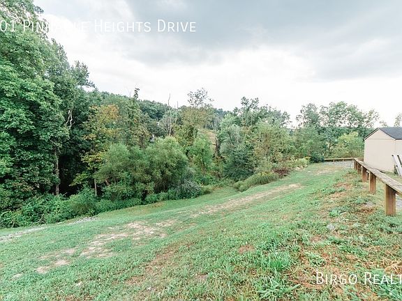 4th image of 501 Pinnacle Heights Dr