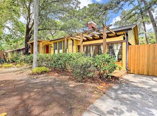 2575 Bahia Vista St, Sarasota, FL 34237