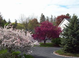 43 Bennett Cmn, Millbrook, NY 12545