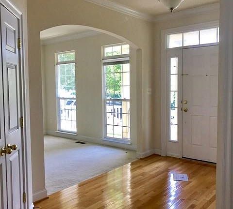3rd image of 32057 Winged Elm Dr