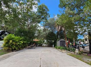153 Horseshoe Bnd, River Ranch, FL 33867