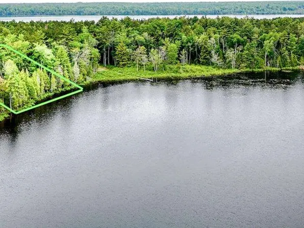 Hemlock Point Rd, Beaver Island, MI 49782