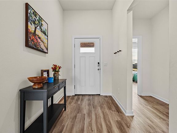 4th image of 3912 Kent Ln