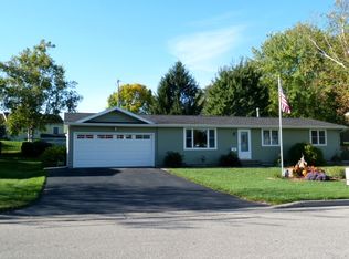 905 Williams St, Viroqua, WI 54665