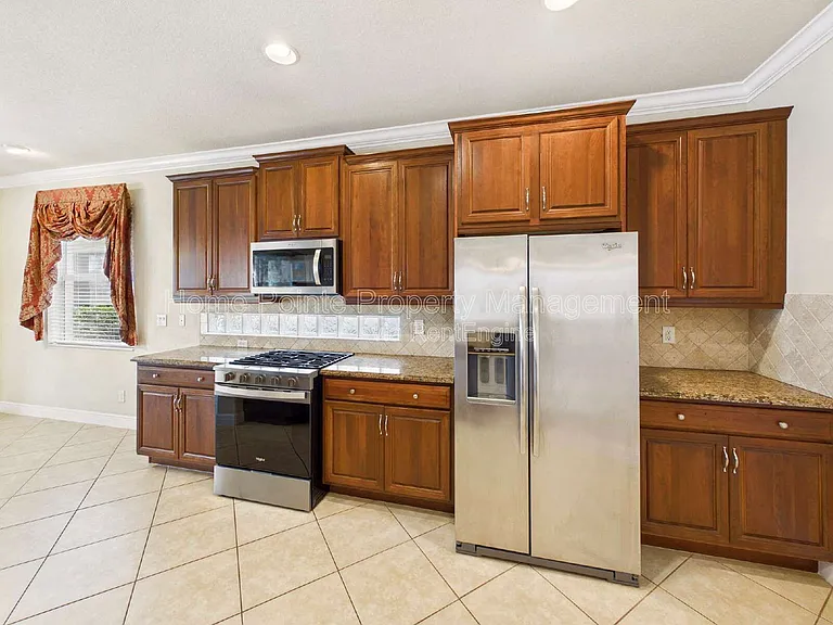 19721 Tesoro Way — Photo 12