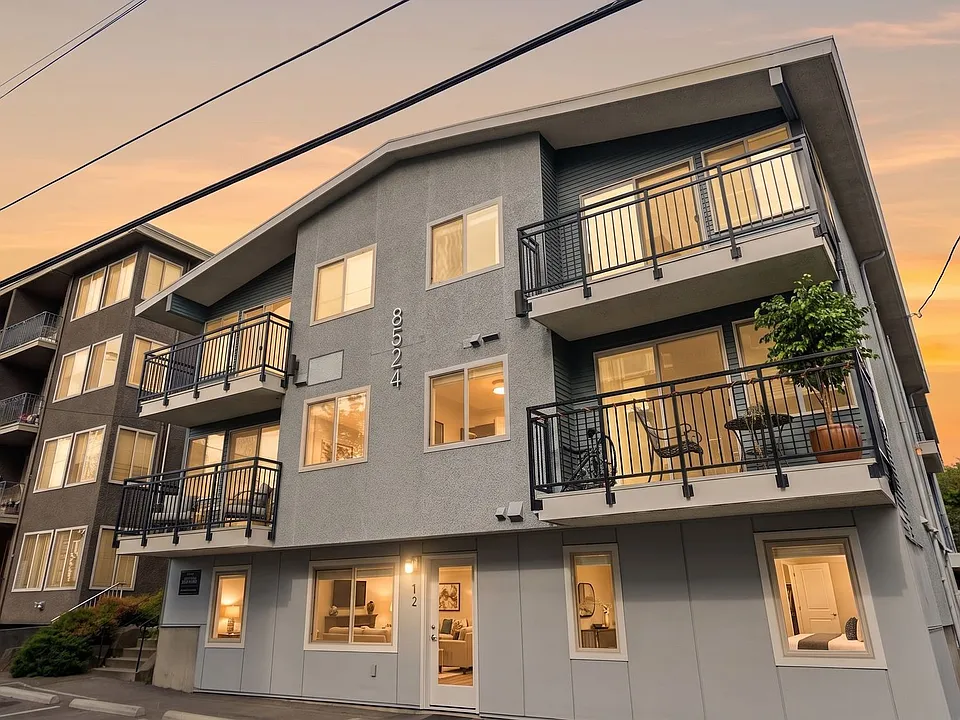 Phinney 12 Apartments
