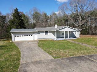 1104 Dravo Rd, Blacksburg, SC 29702