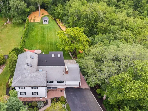 409 Haverhill St, Reading, MA 01867