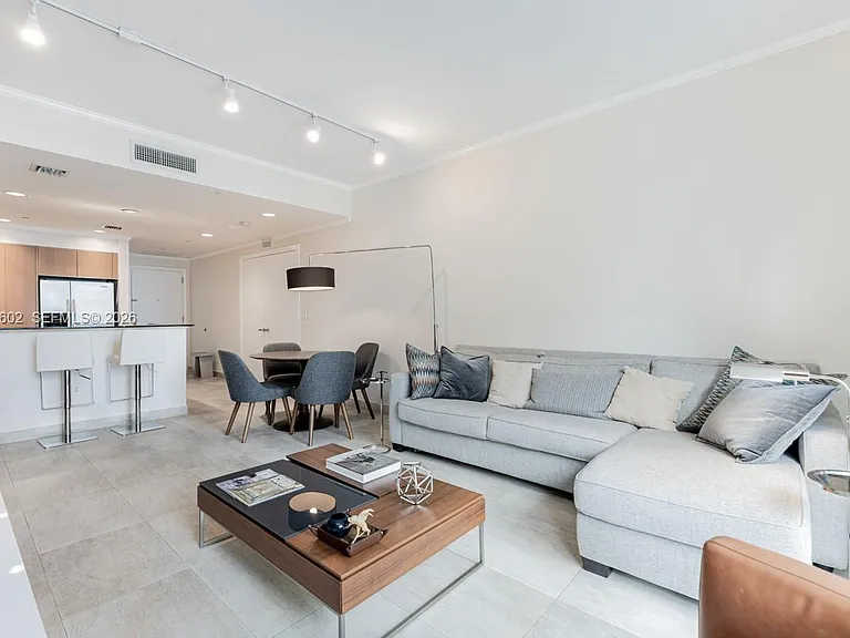 1060 Brickell Ave #1507 — Photo 30