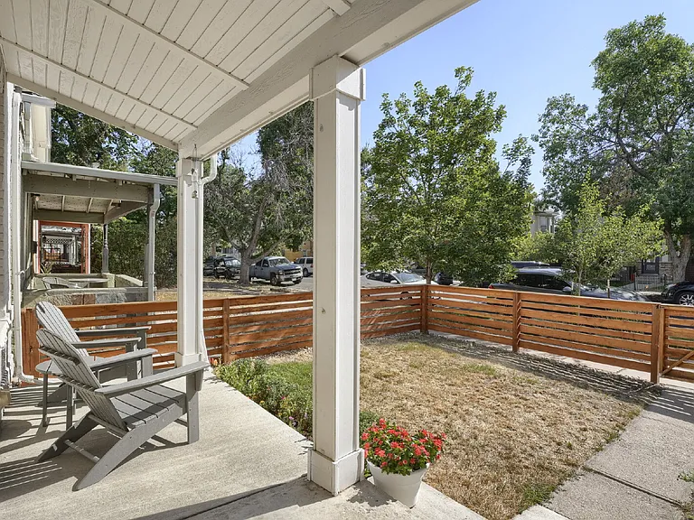 409 Inca St — Photo 4