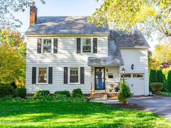 2021 Dean Street, Niskayuna, NY 12309