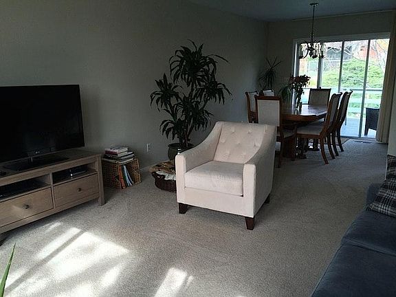Living Room / Dining Area