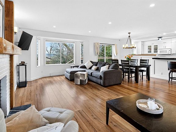 4th image of 3990 Bow Rd