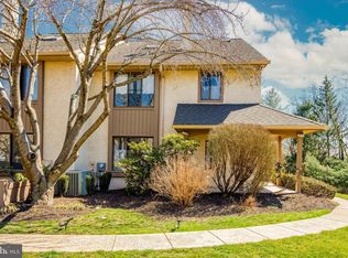 17 High Gate Ln, Blue Bell, PA 19422