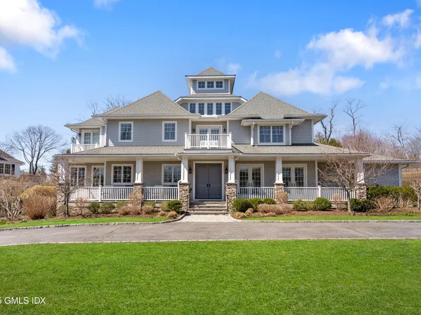 279 Ocean Dr E, Stamford, CT 06902