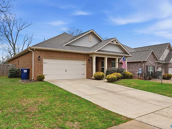 2nd image of 264 Falcon Ridge Dr
