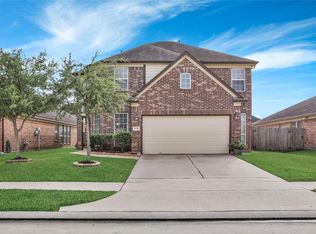 8015 Oahu Ct, Houston, TX 77040