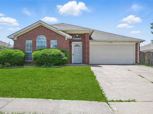 6102 Brookfall Dr, Arlington, TX 76018