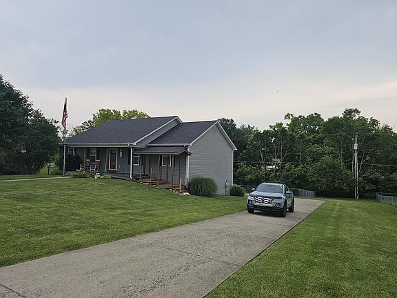 3rd image of 109 Potomac Ct