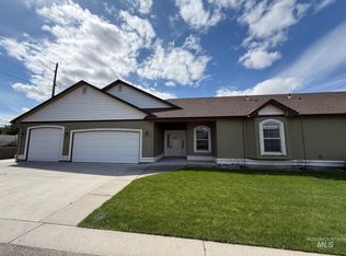164 Ash Loop, Fruitland, ID 83619
