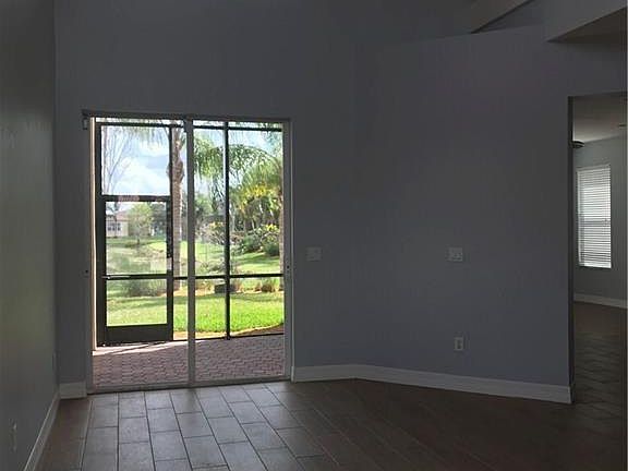 3rd image of 10336 Carolina Willow Dr