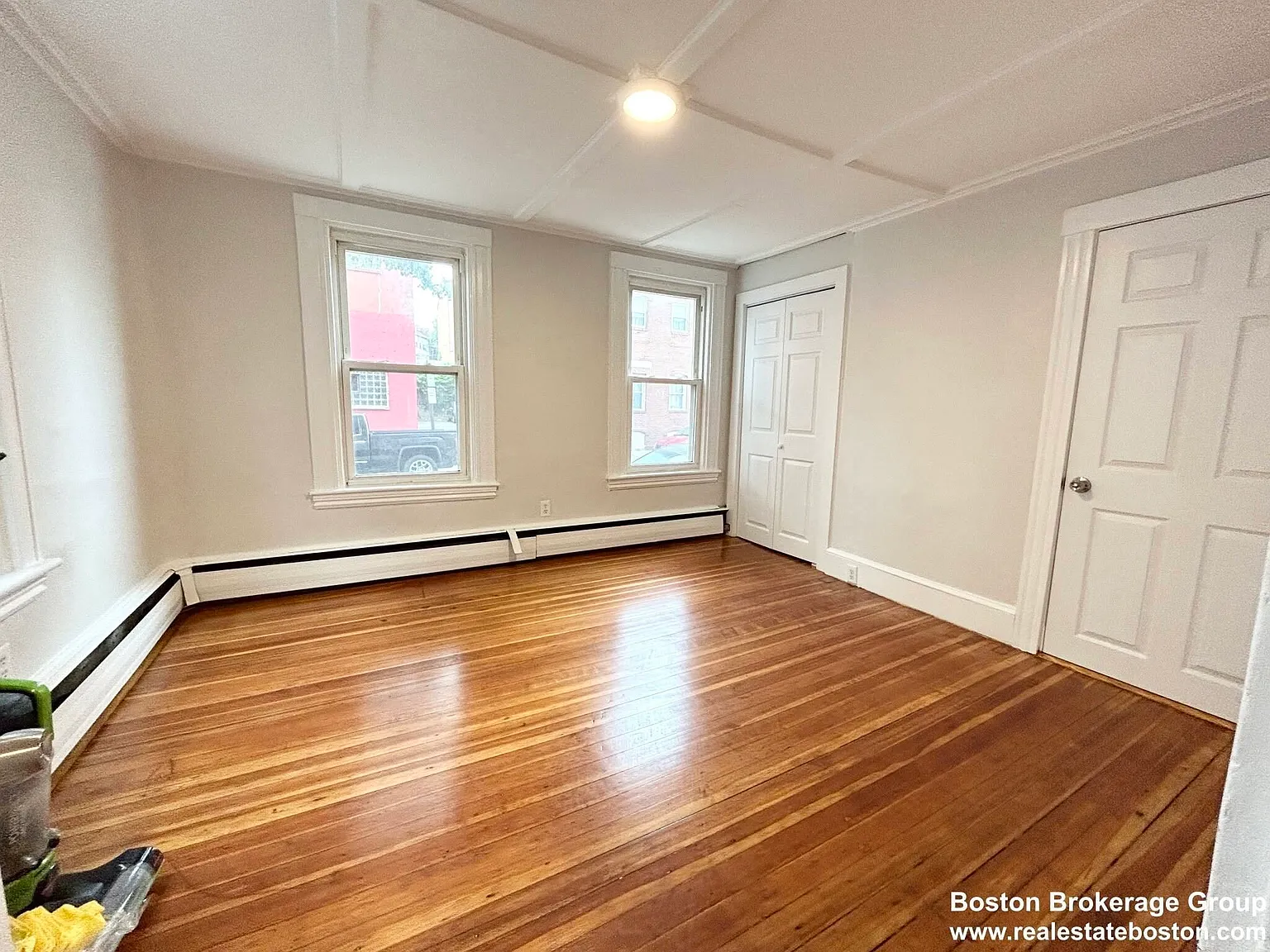 2 bed, $900 — Photo 3