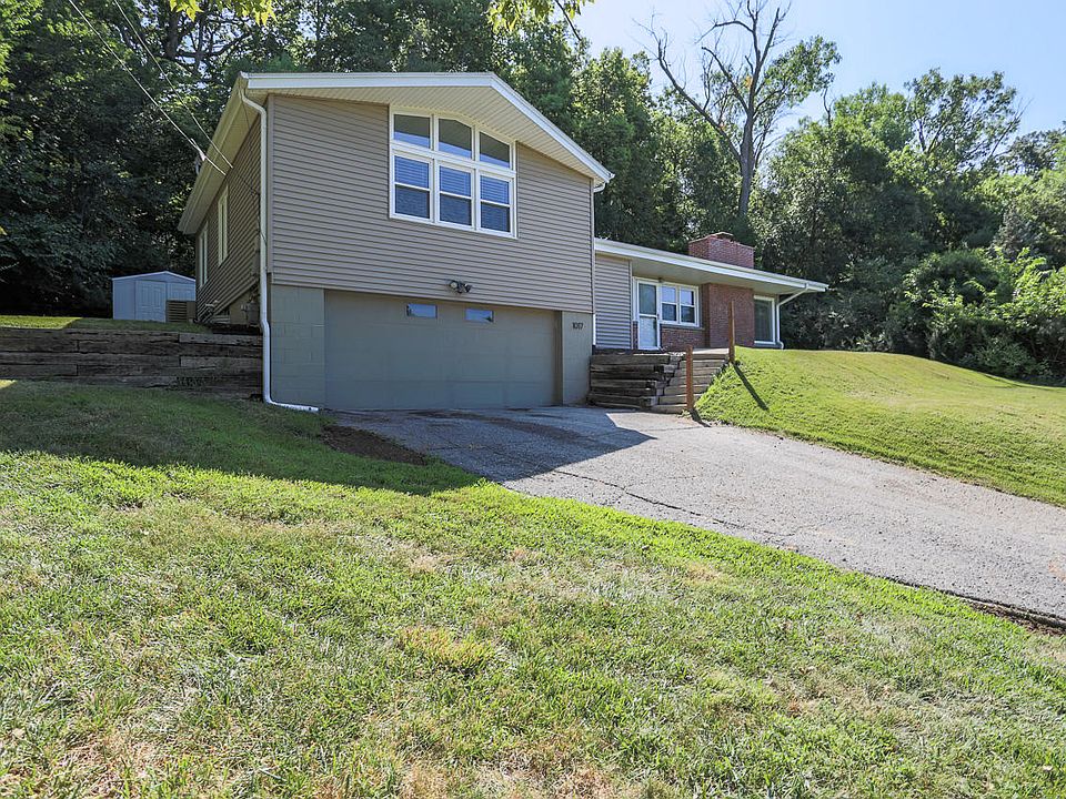 1017 Oak Park Rd, Council Bluffs, IA 51503 Zillow
