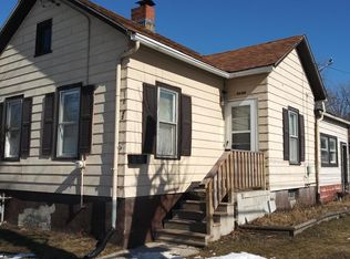 1045 Lockwood Ave, Racine, WI 53403