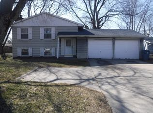 730 N Colfax St, Griffith, IN 46319