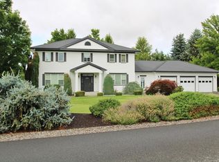 2754 Westgate Dr, Klamath Falls, OR 97603