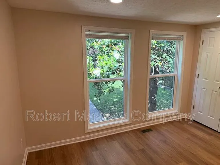 1236 Cherokee Rd #4A — Photo 6