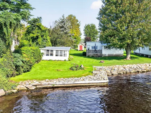 20450 Lakeview St, South Glengarry, ON K0C 2C0