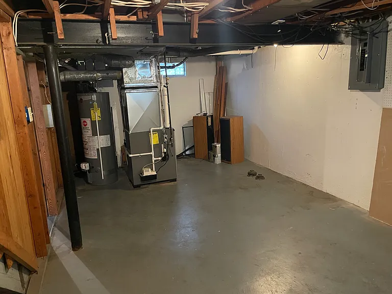 1824 Westgate Ave — Photo 13