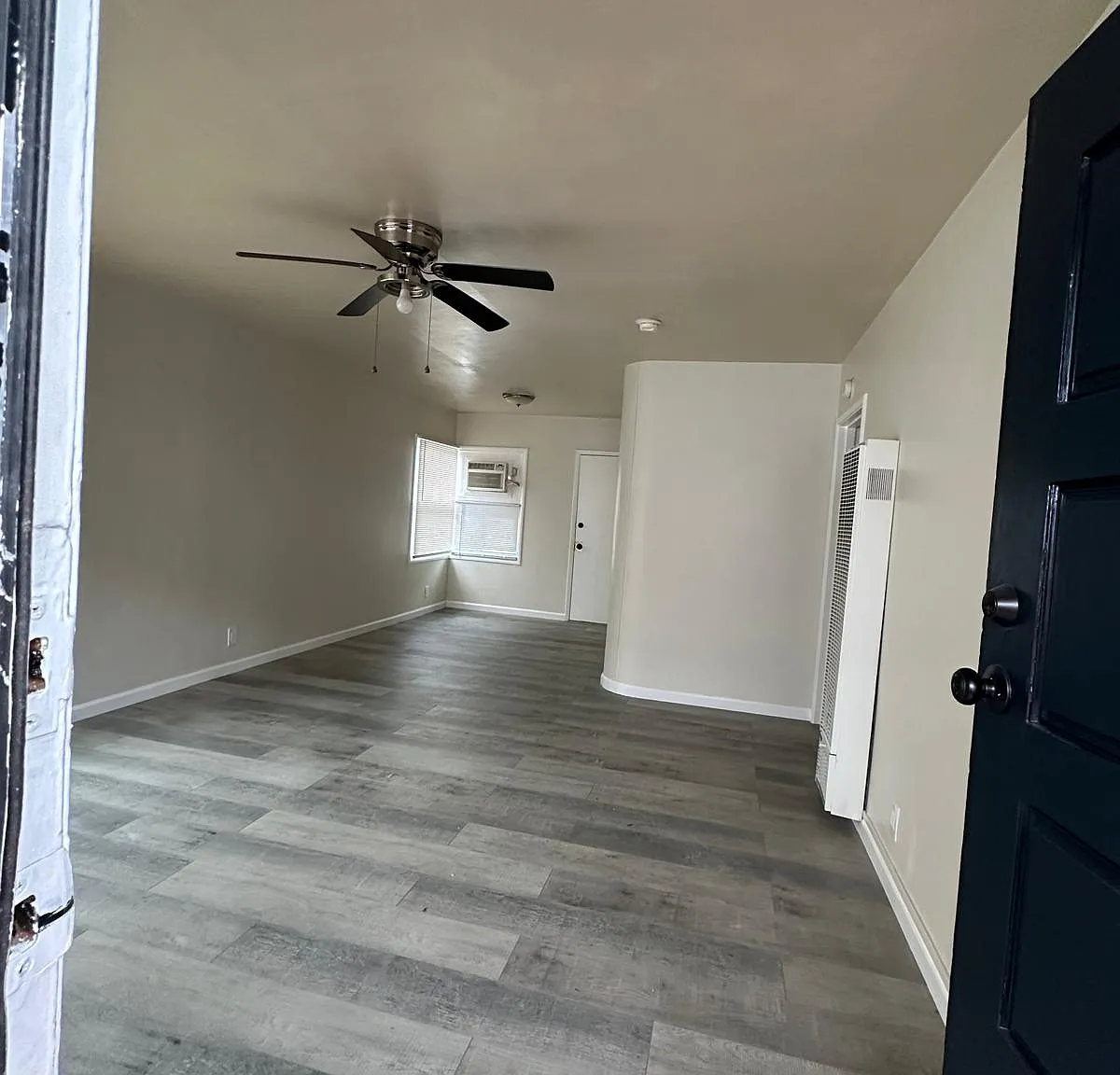 Studio, 2626 sqft, $2,000 — Photo 3