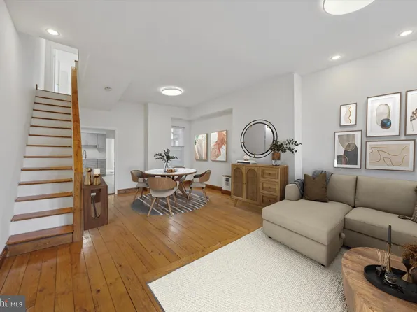 2924 Cambridge St, Philadelphia, PA 19130