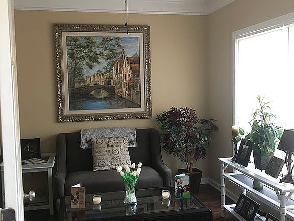 5th image of 2523 Patricia Cir