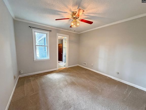 4th image of 6114 Cedar Ridge Rd