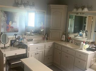 7 Crystal Mountain Ln, Maumelle, AR 72113